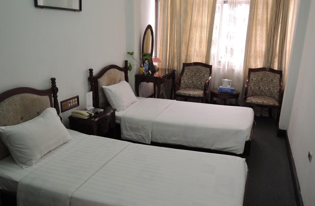 Trade Hotel Hanoi Bilik gambar